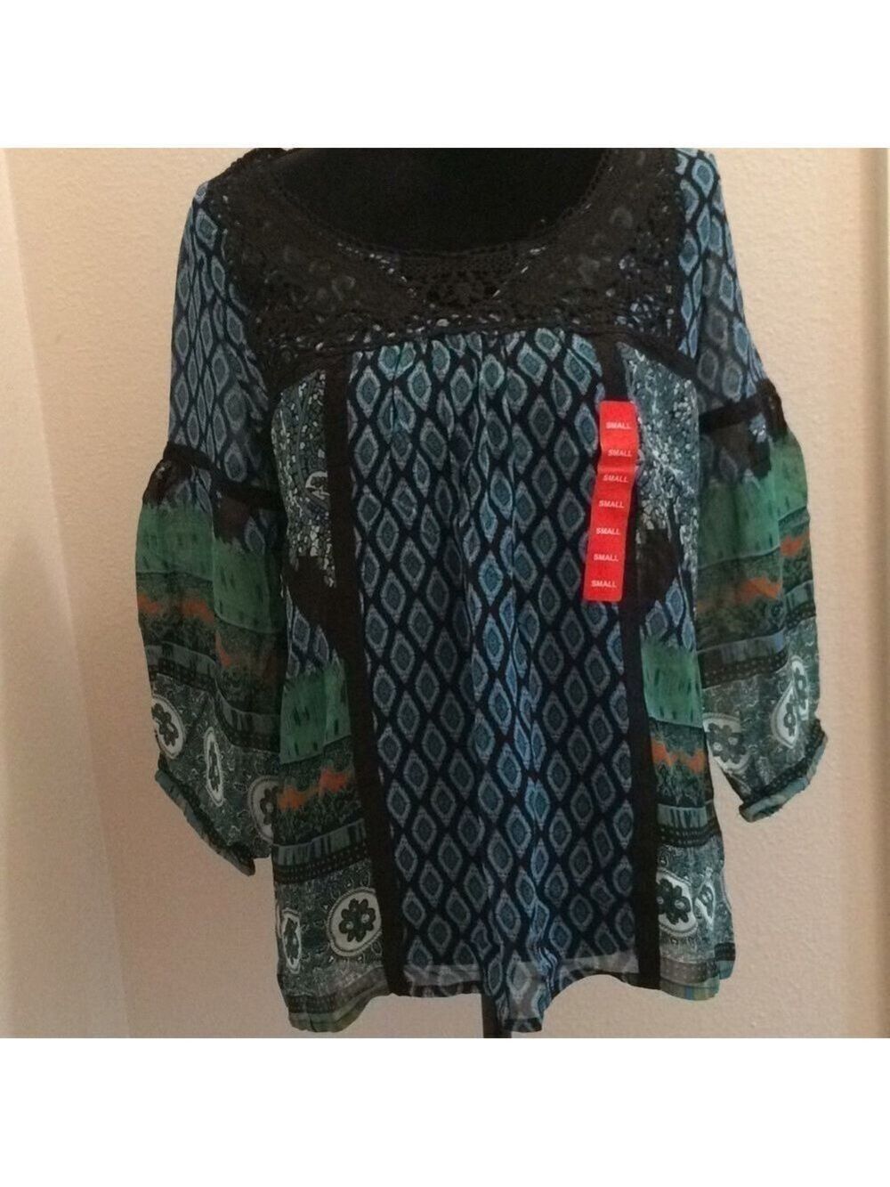 BILA Boho scoop neck gauzy top Blue green black print Crochet trim bohemian